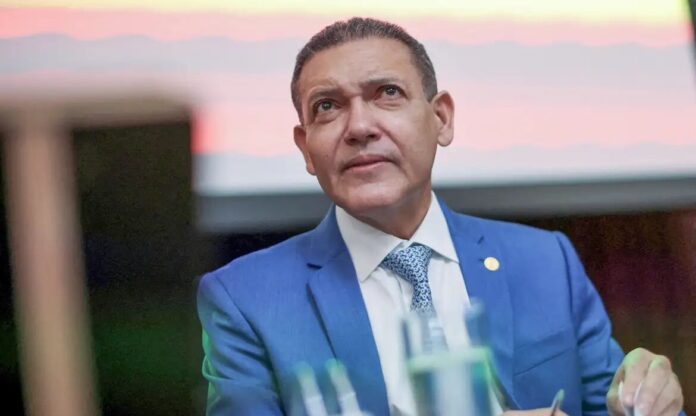 TSE não participa de mudança de locais de votação, diz Nunes Marques